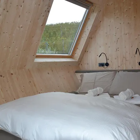 Farma Glamping Alvearium Alturis