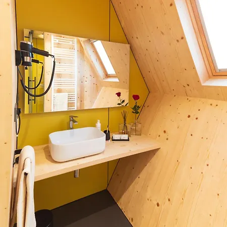 Farma Glamping Alvearium Alturis